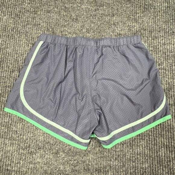 Adidas Running Shorts Womens Large 12/14 Gray with‎ Green Side Stripes Athletic - Picture 3 of 10